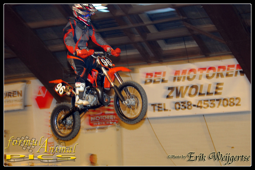 1002x662 pixels (528K)